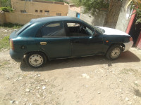 moyenne-berline-daewoo-nubira-coupe-1998-ouled-dherradj-msila-algerie