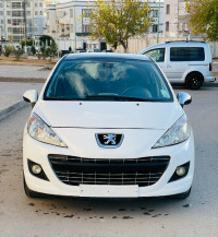 voitures-peugeot-207-2012-el-eulma-setif-algerie