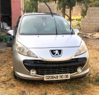 citadine-peugeot-207-2010-bejaia-algerie