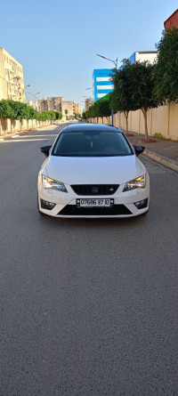 voitures-seat-leon-2017-fr15-ain-laloui-bouira-algerie