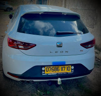 voitures-seat-leon-2017-fr15-ain-bessem-bouira-algerie