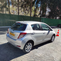 voitures-toyota-yaris-2013-touch-active-draria-alger-algerie