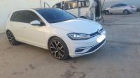 moyenne-berline-volkswagen-golf-7-2019-drive-chlef-algerie