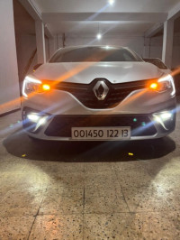 voitures-renault-clio-5-2022-rs-line-ghazaouet-tlemcen-algerie