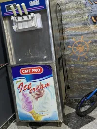 آلة أيس كريم