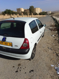 voitures-renault-clio-2-2002-chahbounia-chelalet-el-adhaoura-medea-algerie