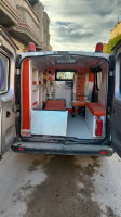 automobiles-renault-trafic-2012-ambulance-cheria-tebessa-algerie