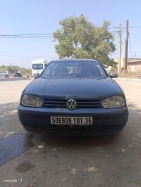 سيارات-volkswagen-golf-4-2001-حمادي-بومرداس-الجزائر