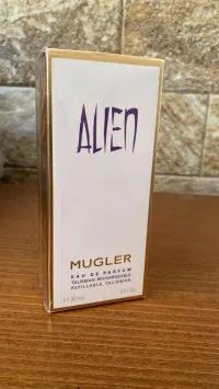 PARFUMS DE MARQUE 