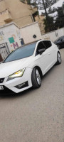 moyenne-berline-seat-leon-2013-rais-hamidou-alger-algerie