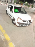 voitures-renault-clio-2-2002-algerie