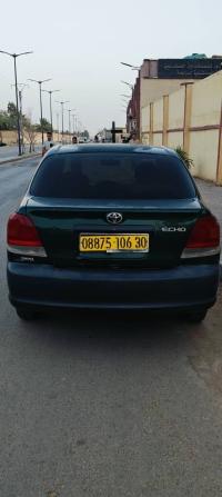 سيارات-toyota-echo-2006-ورقلة-الجزائر