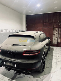 voitures-porsche-macan-2017-black-chevalley-alger-algerie