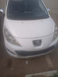 voitures-peugeot-207-2012-fouka-tipaza-algerie