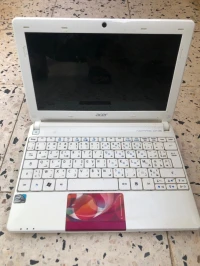 Acer aspire one 