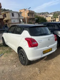 Suzuki Swift 2025 Mont Carlo