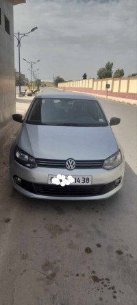 voitures-volkswagen-polo-sedan-2014-tissemsilt-algerie