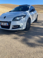 voitures-renault-megane-3-2013-gtln-black-toch-tlemcen-algerie