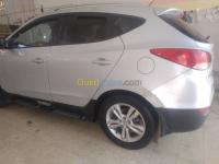 voitures-hyundai-tucson-2013-style-ben-khellil-blida-algerie