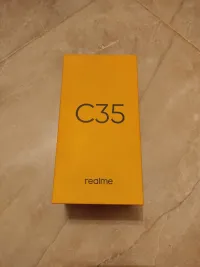 Realme C35