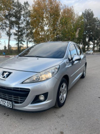 voitures-peugeot-207-2012-allure-chiffa-blida-algerie