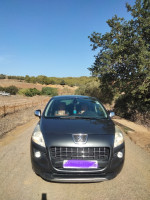 utilitaire-peugeot-3008-2013-meurad-tipaza-algerie