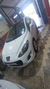 سيارات-peugeot-308-2012-عين-الكبيرة-سطيف-الجزائر