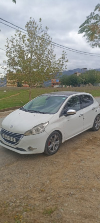 voitures-peugeot-208-2015-allure-tizi-ouzou-algerie