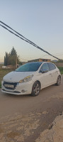 voitures-peugeot-208-2015-allure-azazga-tizi-ouzou-algerie