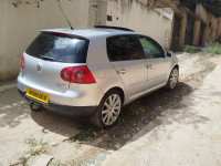 voitures-volkswagen-golf-5-2006-carat-algerie