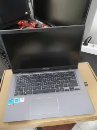 Laptop ASUS P1412CE / i3-11ème génération / 8Go  / 256Go ssd / 14".