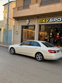 voitures-mercedes-classe-e-2011-avantgarde-pack-amg-maghnia-tlemcen-algerie