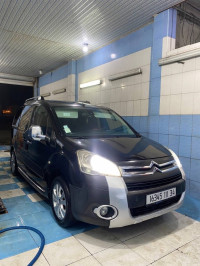 voitures-citroen-berlingo-multispace-2011-el-achir-bordj-bou-arreridj-algerie