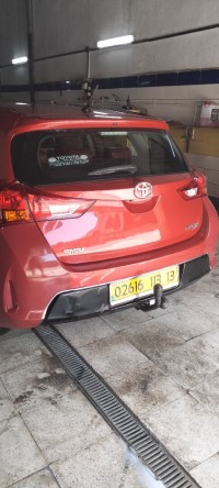 cars-toyota-auris-2013-tlemcen-algeria