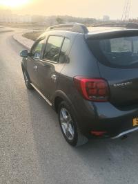 سيارات-dacia-sandero-2019-stepway-سكيكدة-الجزائر
