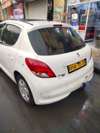 سيارات-peugeot-207-2012-البويرة-الجزائر