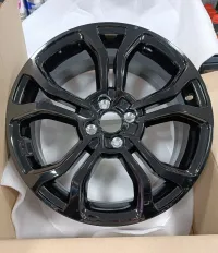 Jante d'origine CLIO4 GTLINE NOIRE 17" 