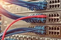 Installation de réseau informatique et téléphonique (Câble FTP Cat5e, 6 et 6a , armoires de brassages, panneau de brassage, switch, Point WiFi ...)