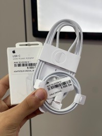 إكسسوارات-chargeur-original-pour-iphone-وهران-الجزائر