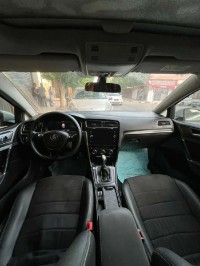 سيارات-volkswagen-golf-7-2018-carat-القصر-بجاية-الجزائر
