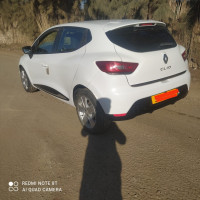 voitures-renault-clio-4-2013-meftah-blida-algerie