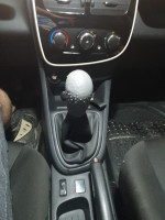 voitures-renault-clio-4-2014-dynamique-plus-ouled-yaich-blida-algerie