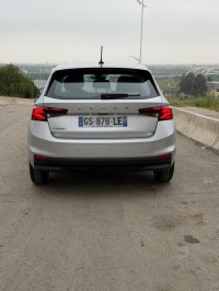 سيارات-skoda-fabia-2023-ambition-عين-النعجة-الجزائر