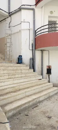 أشغال السباكة والترصيص الصحي