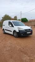 voitures-peugeot-partner-2016-ain-defla-algerie