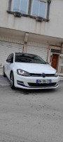 voitures-volkswagen-golf-7-2013-bleu-montion-150-ch-guelma-algerie