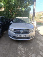 voitures-dacia-logan-2014-sidi-ameur-msila-algerie