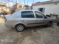 voitures-renault-clio-classique-2007-chiffa-blida-algerie