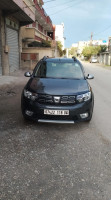 voitures-dacia-sandero-2018-stepway-souk-el-thenine-bejaia-algerie