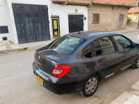 voitures-renault-symbol-2011-authentique-relizane-algerie